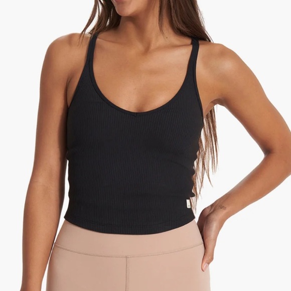 VUORI Rib Crop Tank in Black Size Small - EUC worn once - Picture 3 of 3